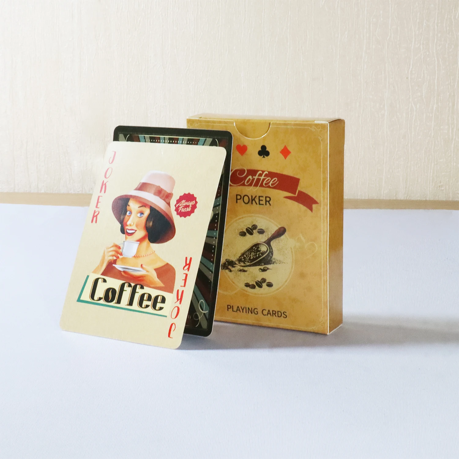 Coffee Paper Playing Cards Vin - đánh giá và giá Board Game Viral